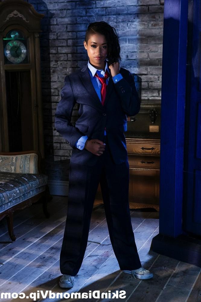 15P Skin Diamond Dr Who Porn Parody