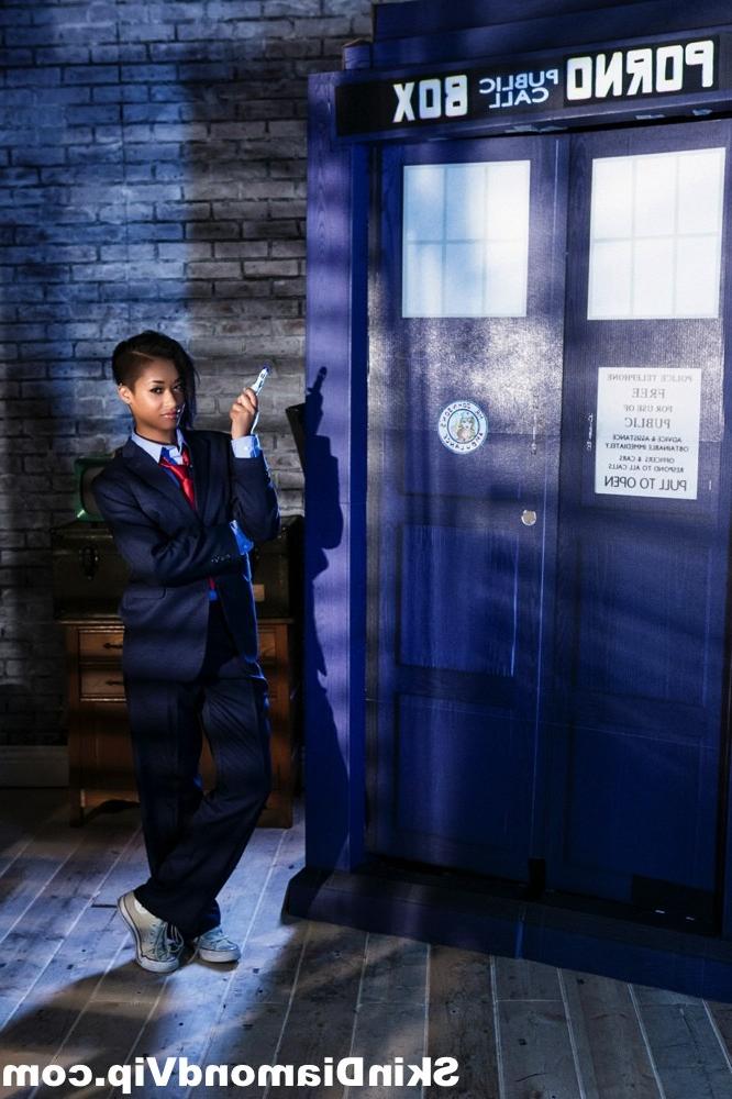 15P Skin Diamond Dr Who Porn Parody