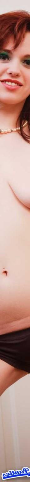 18P Eva Love brown boy shorts