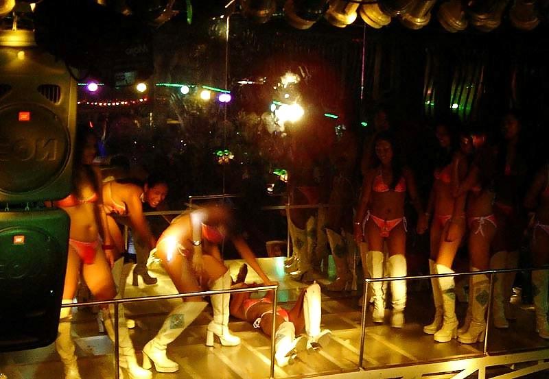 25P Filipina Party Girls