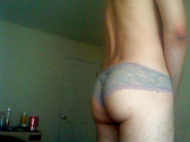 7P Perfect Little Butt!