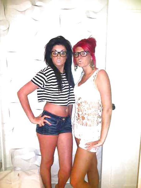 5P Bby girl on holiday