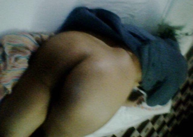 25P The Great Indian Ass Show - Ladies bare it All! Part 1