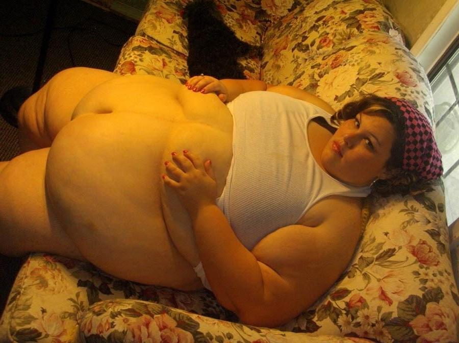 16P Amateur fatty ladies