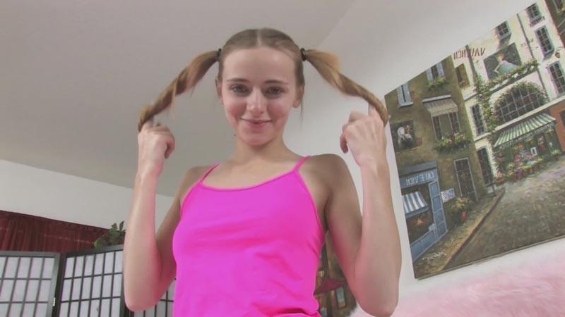 15P Teen Pleasures Herself