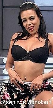 16P Luna Star busty latin bombshell is fucking fast machine and squi