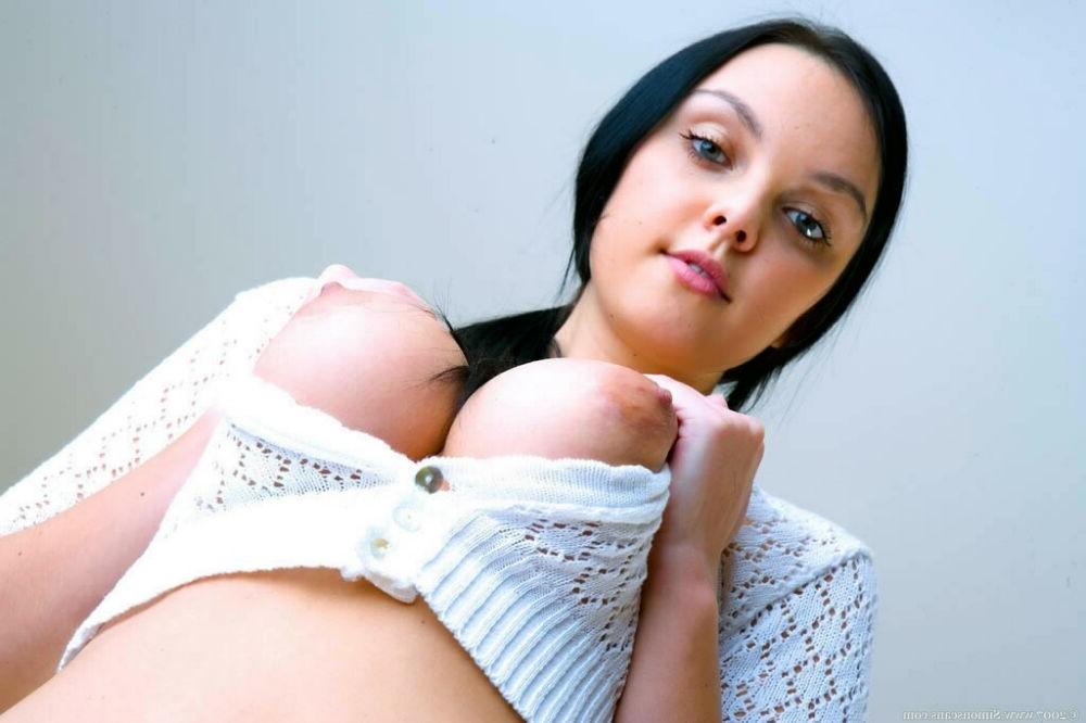15P Busty teen gfs posing 3