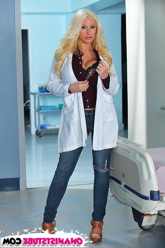 15P Busty Pornstar Doctor Nailed Hard
