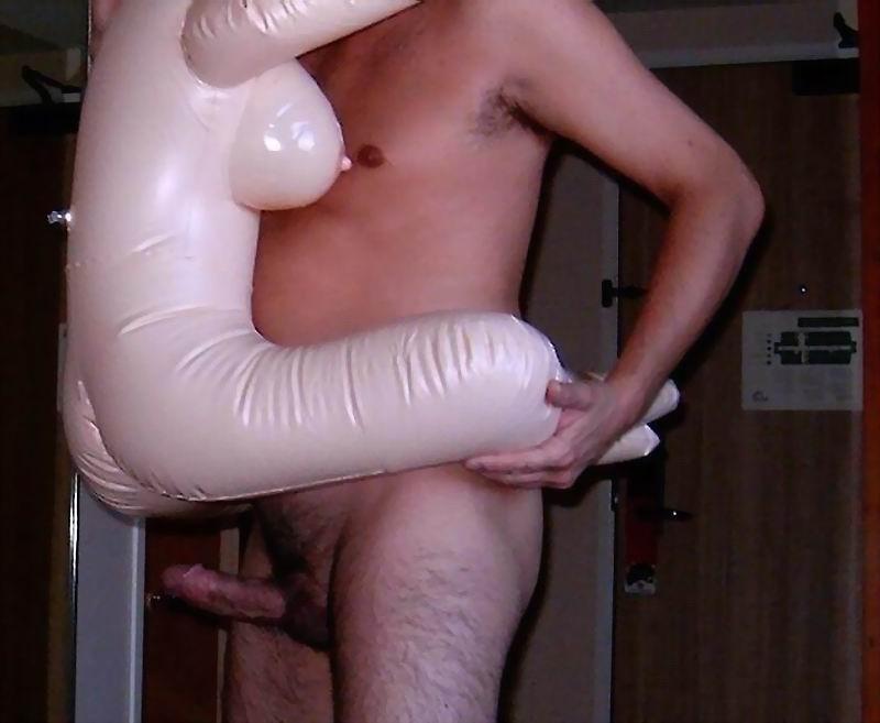 16P Lucky guy gets fucked inflantable doll