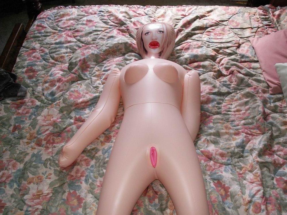12P Real sex dolls waiting for you pleasure