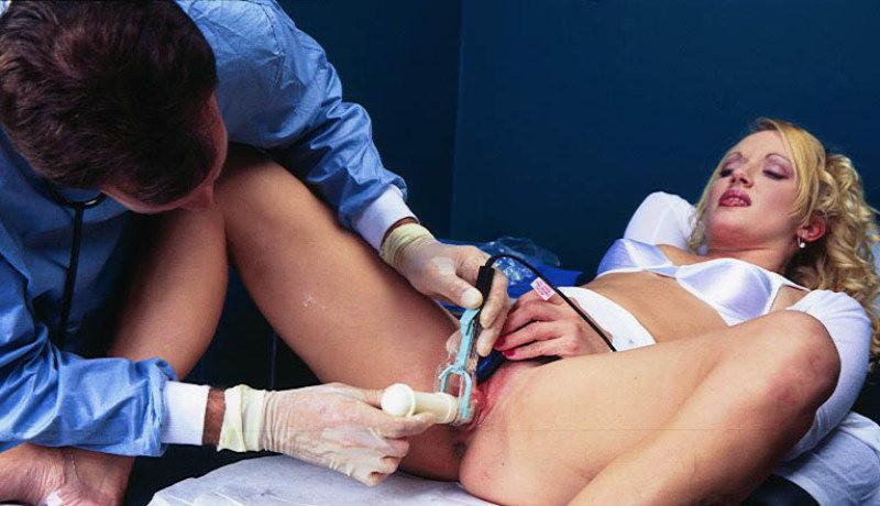 15P Weird pussy exams at naughty doctor