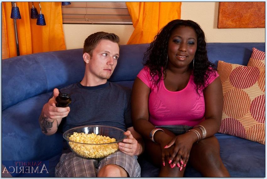 15P Luxury Amore seducing her friend's brother on the couch