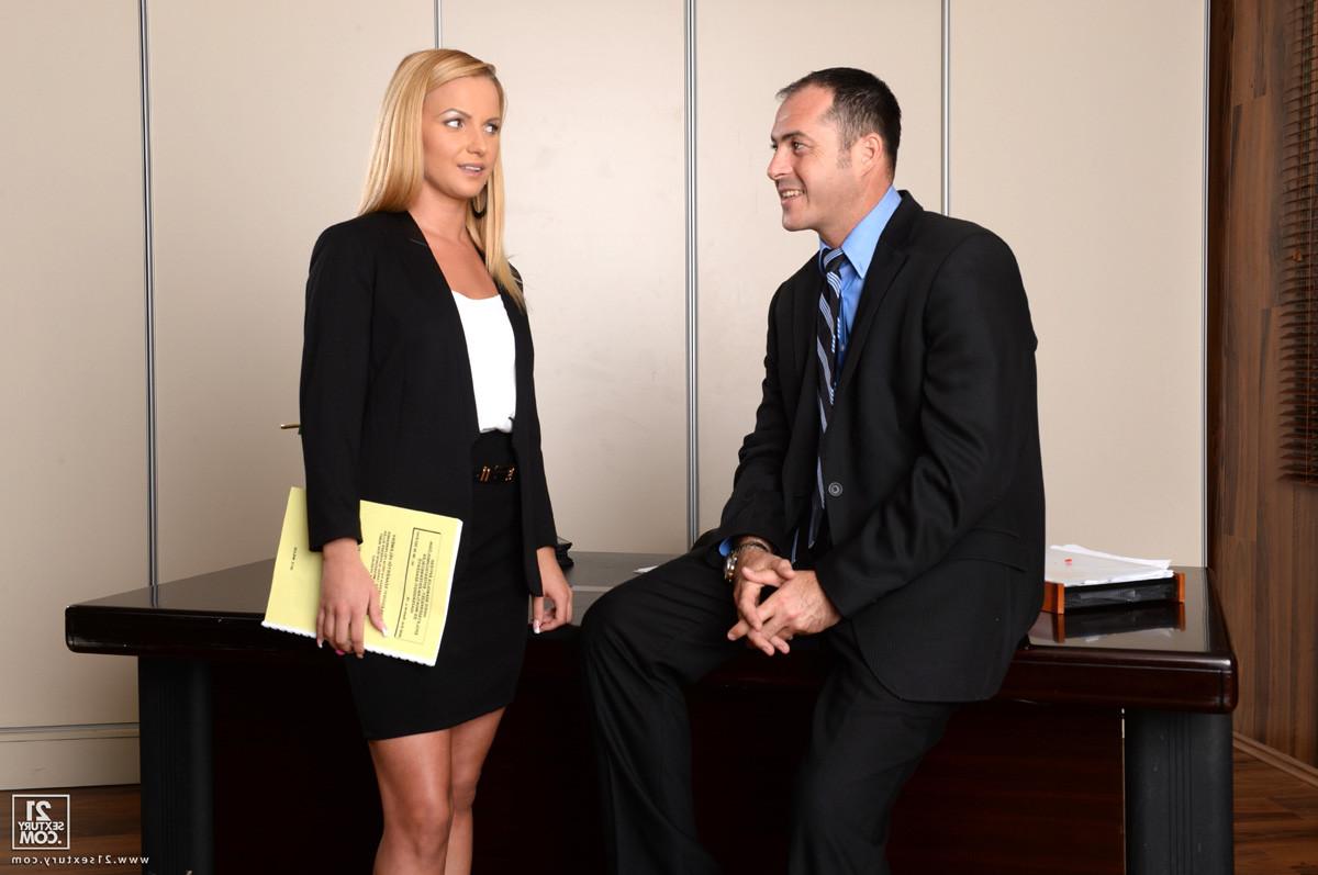15P Sexy secretary Christine Love gets nailed in the office