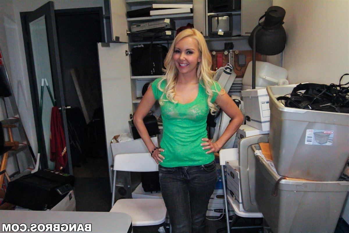 16P Aaliyah Love gets fucked in the back room and loves it