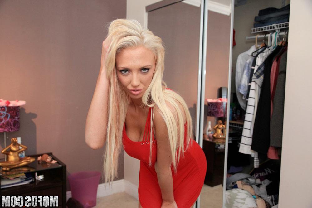 15P Blonde teen delicious body fucking hard in the bedroom