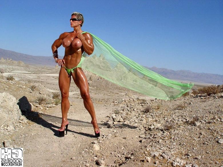 12P Goddess Heather Female Bodybuilder Dominatrix