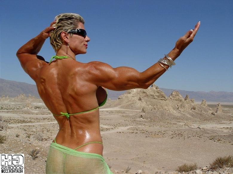 12P Goddess Heather Female Bodybuilder Dominatrix