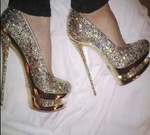 25P High heels