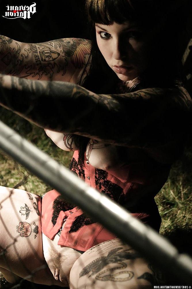 25P Cage Fighter Adahila