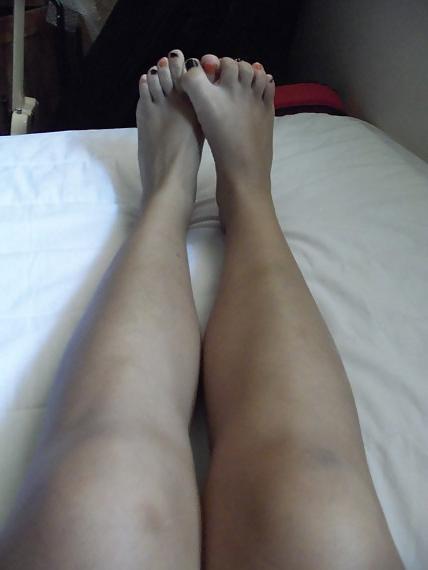 18P Our friend monique and her feet