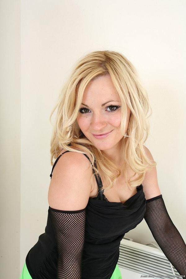 15P Horny And Hairy Blonde Bombshell Teases Out Of Her Clothes