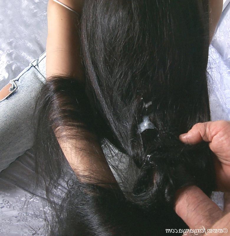 16P long hair beauty gives hair job and sucks cock