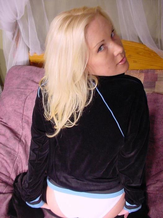 15P Horny blonde wife posing in the bedroom