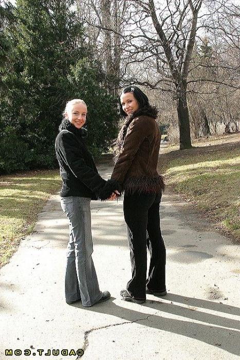 16P Cute lesbian babes going for a walk in the park