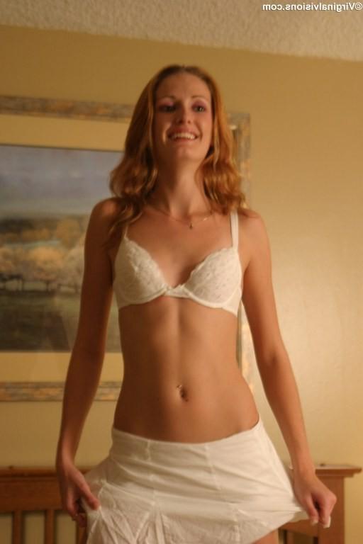 16P Blonde babe posing in white bras and panties