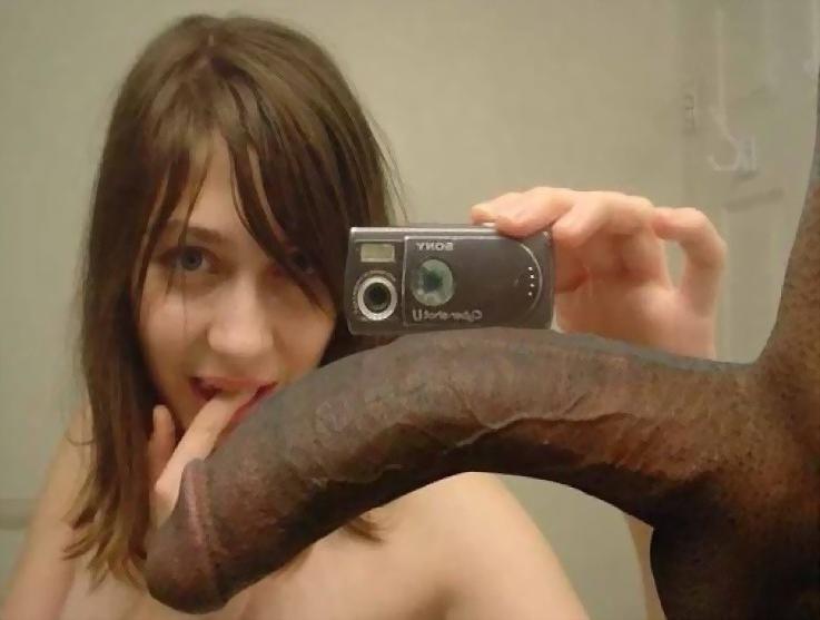 18P girls sucking monster cocks