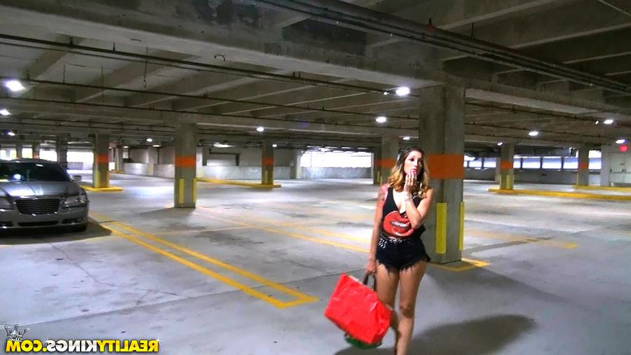 12P Watch streetblowjobs scene licking the cock featuring stefania mafra browse free