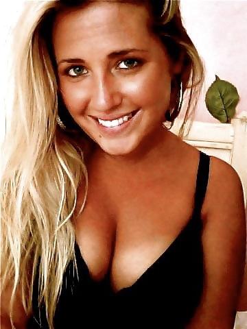 25P Facebook slut Whitney Park by callmeyourfreak