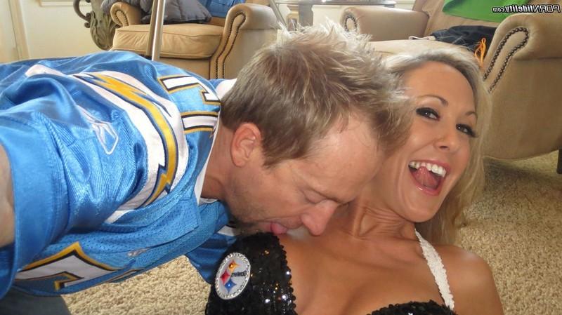 16P Brandi Love sucks a big dick then gets licked