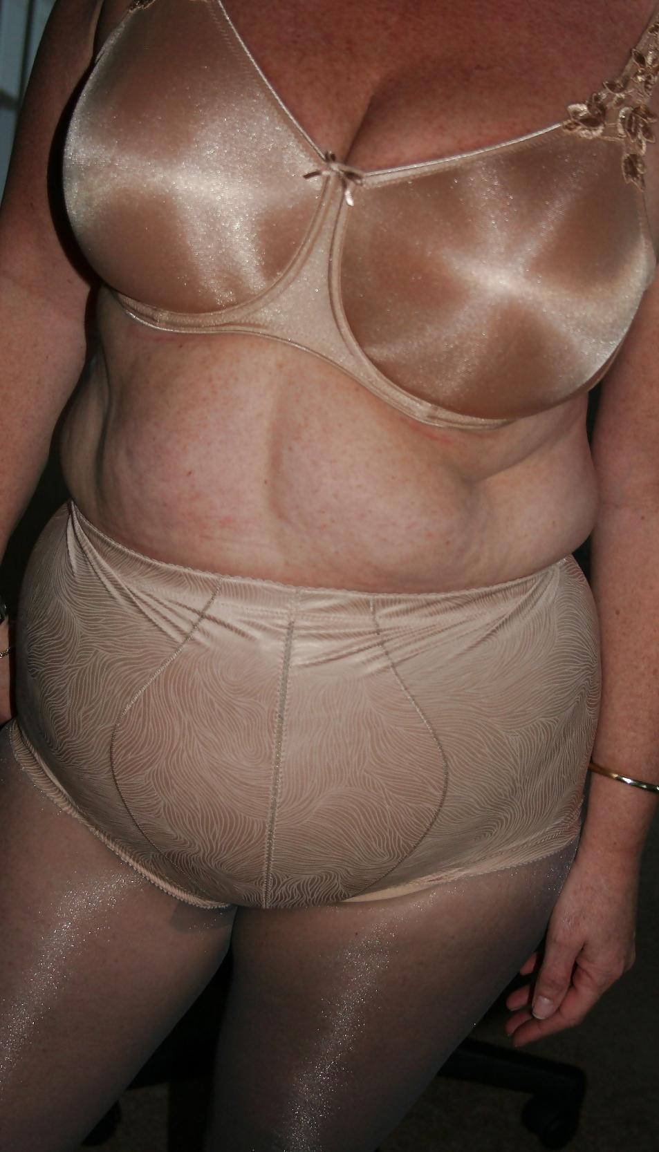 22P My sexy BBW friend and her panties