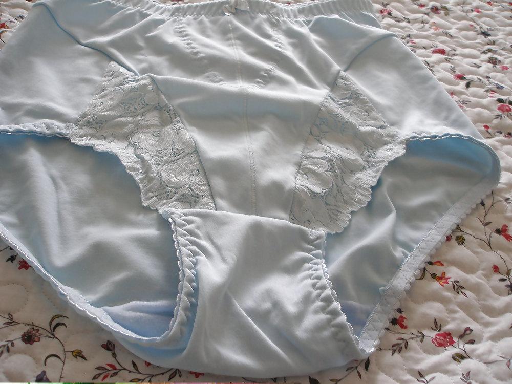 22P My sexy BBW friend and her panties