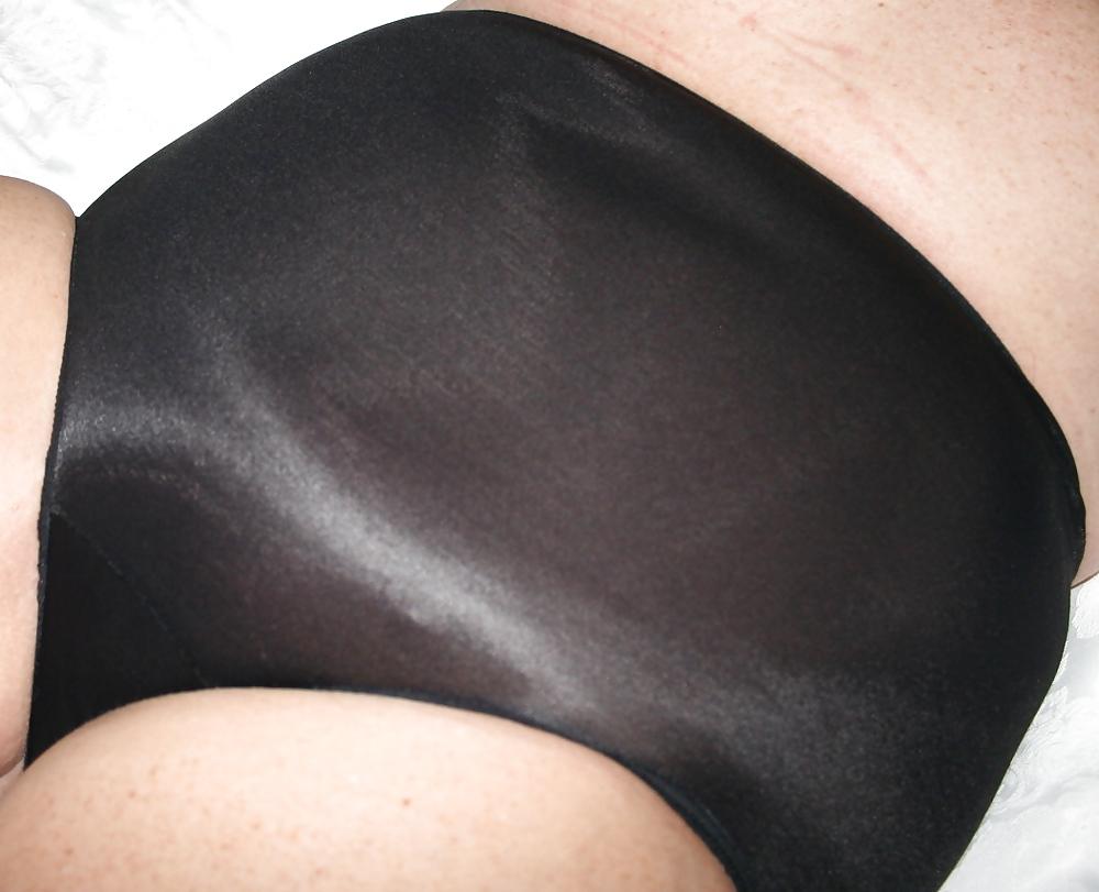22P My sexy BBW friend and her panties