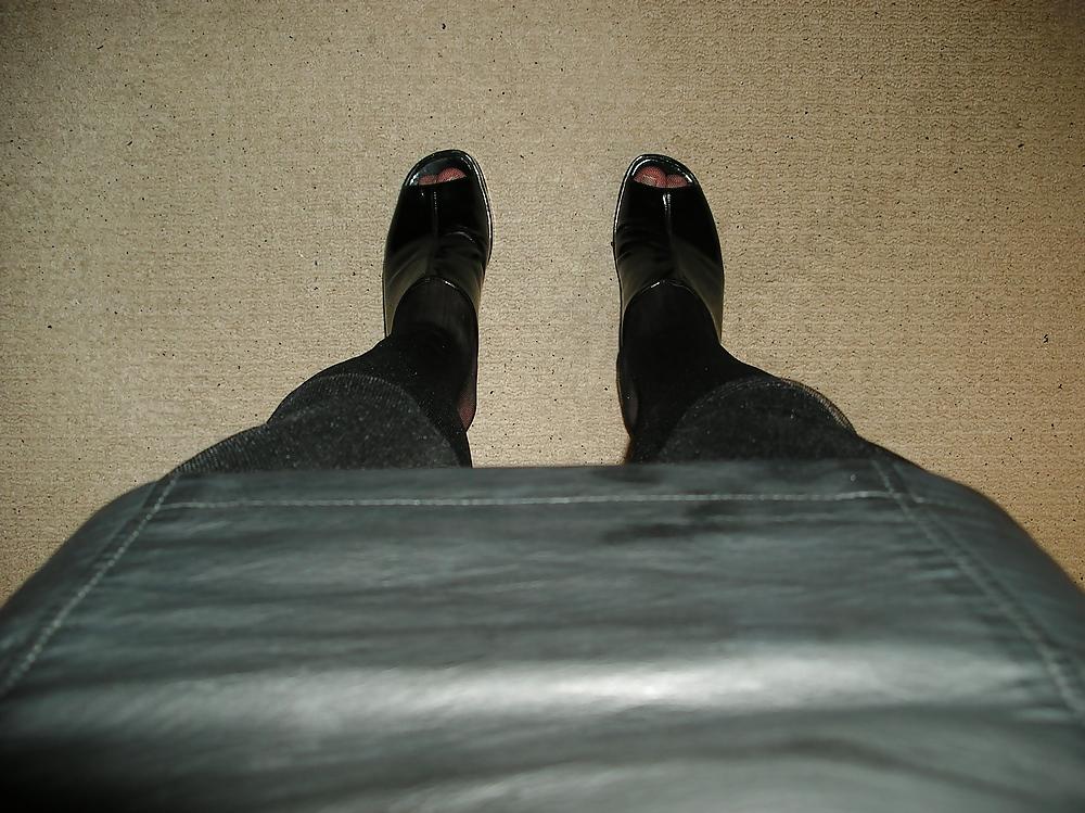 8P Patent heels