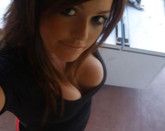 25P SEXX GIRLS IN THE HOME...