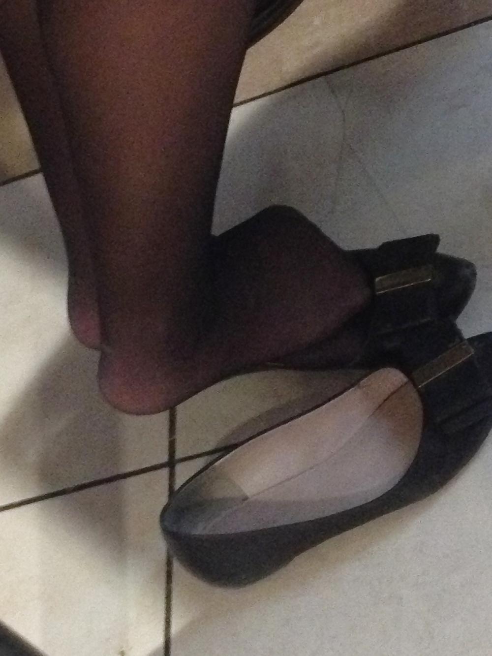 11P Candid Pantyhose