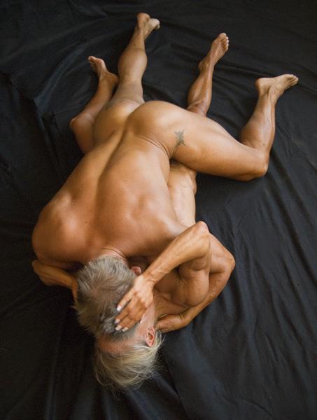 16P Sexy muscular girls