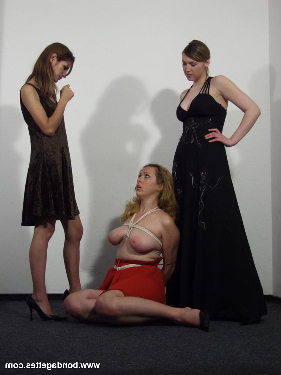 16P Two amateur lezdoms put their subbie girl in rope bondage