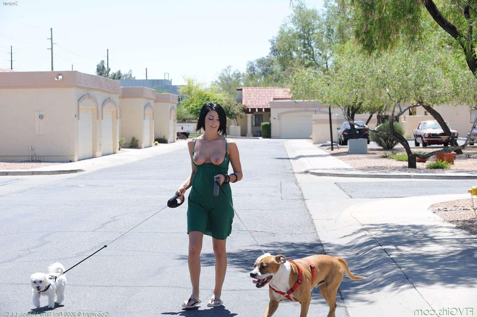 16P Amazing brunette babe walking her dogs completely naked in park