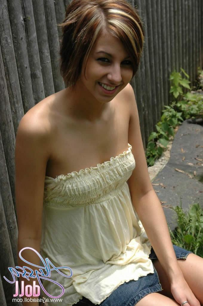 16P Brunette teen alyssa doll showing off her perky tits