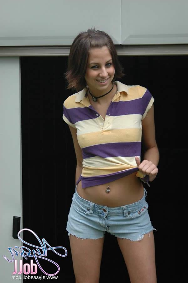 15P Brunette teen alyssa doll shows her perky tits
