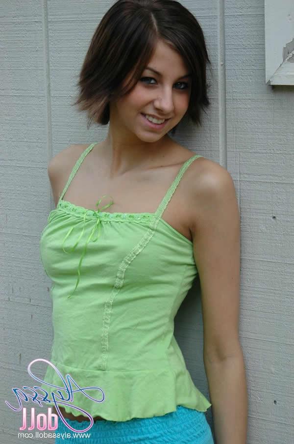 15P Brunette teen alyssa doll flashing her tits and ass