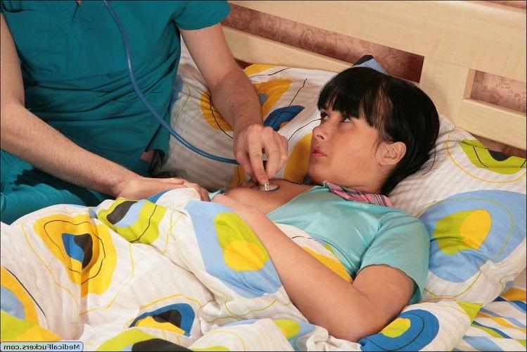 17P Young cute sleeping beauty getting analyzed by her horny doctor