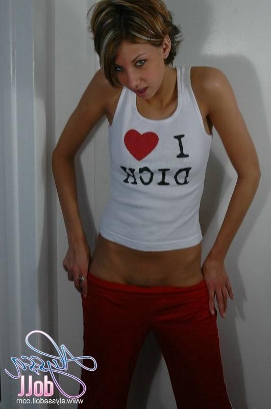 15P Super Cute Alyssa Doll hearts dick
