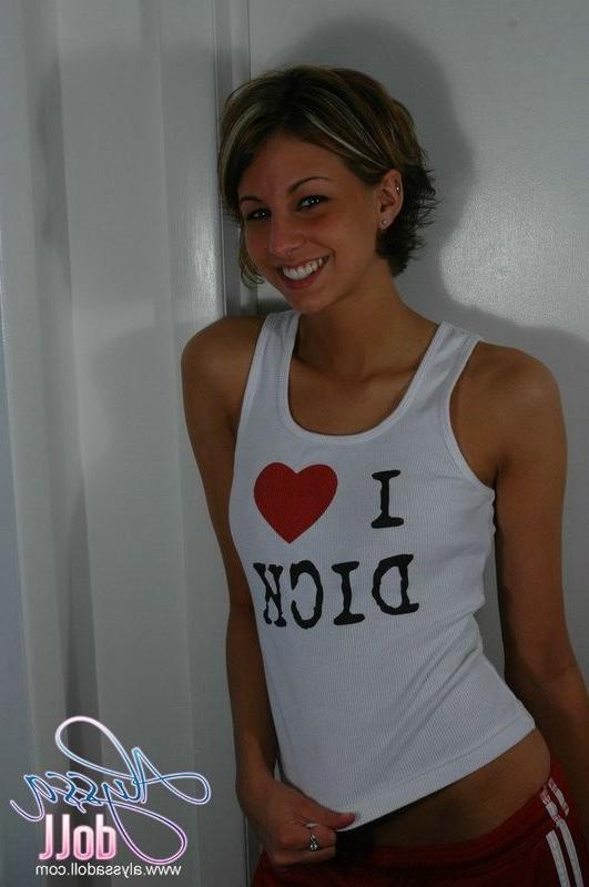 15P Super Cute Alyssa Doll hearts dick