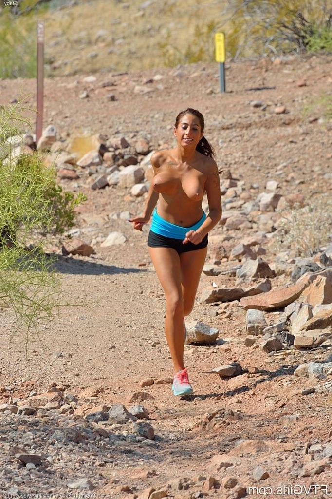 15P Horny Hiker Girl
