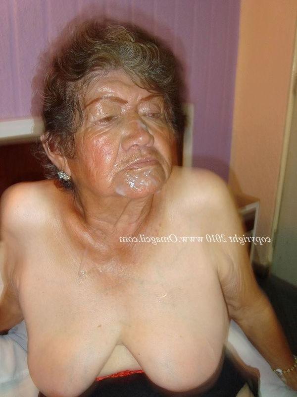 15P Enjoy videos of older women on the oldest granny web site
